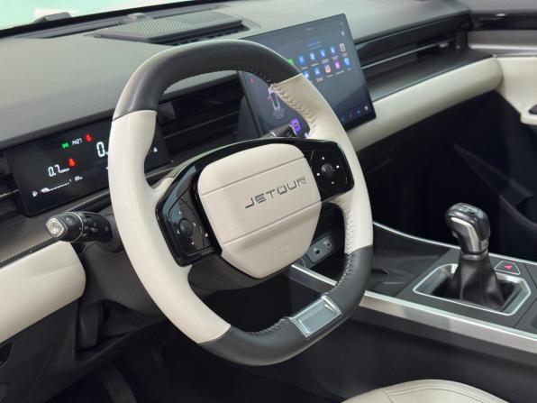 JETOUR DASHING I с пробегом 2024 года, цена 1 730 000 рублей, 58370 км, внедорожник, Автокод Объявления