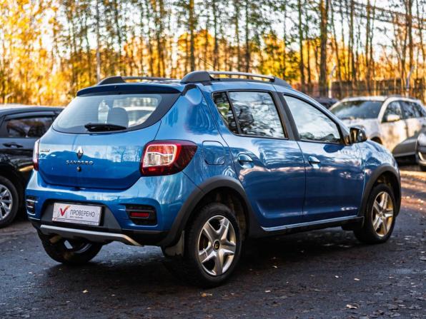Renault Sandero II с пробегом 2016 года, цена 815 000 рублей, 106688 км, хэтчбек, Автокод Объявления