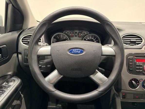 Ford Focus II Рестайлинг с пробегом 2010 года, цена 479 000 рублей, 176868 км, хэтчбек, Автокод Объявления
