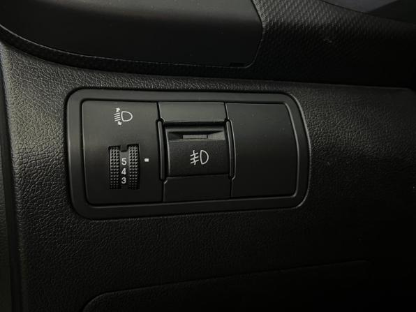 Hyundai Solaris I Рестайлинг с пробегом 2015 года, цена 950 000 рублей, 156719 км, седан, Автокод Объявления