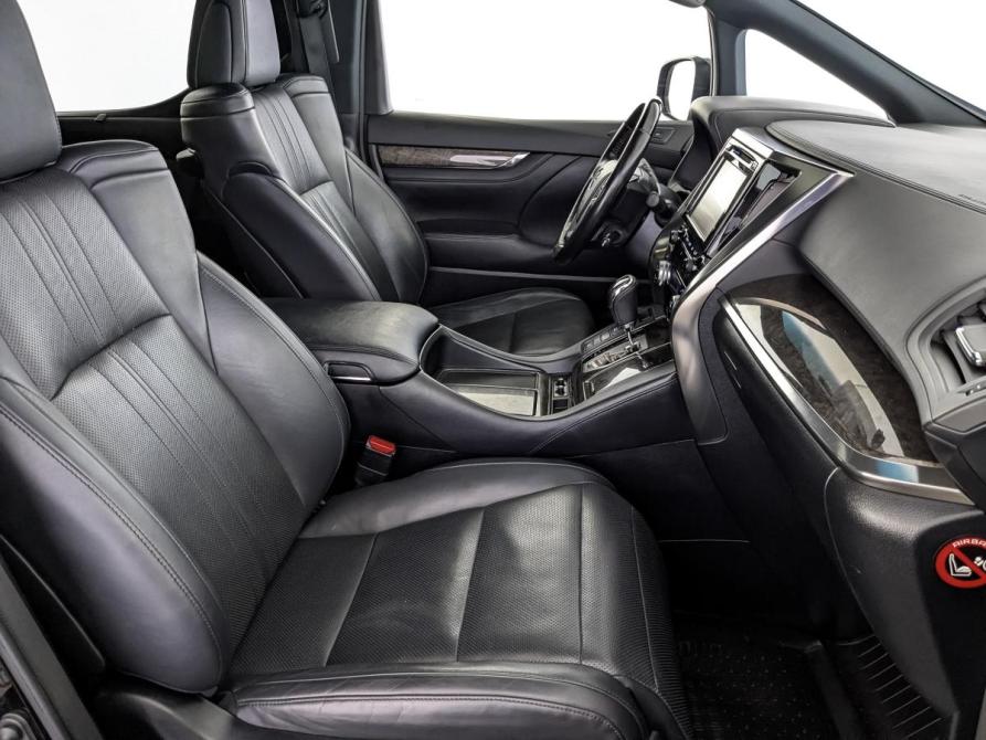 Toyota Alphard III Рестайлинг Москва  - изображение 24