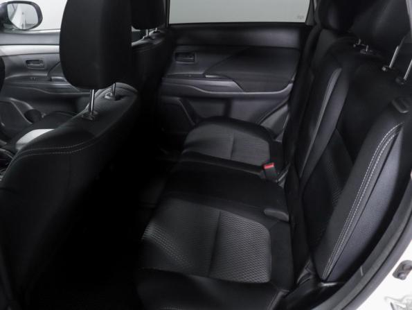 Mitsubishi Outlander III Рестайлинг 2 с пробегом 2017 года, цена 1 449 000 рублей, 194000 км, внедорожник, Автокод Объявления
