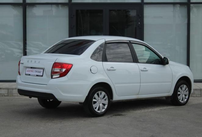 Lada (ВАЗ) Granta I Рестайлинг с пробегом 2023 года, цена 750 000 рублей, 82769 км, седан, Автокод Объявления