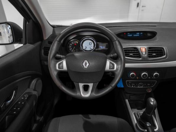 Renault Megane III с пробегом 2011 года, цена 740 000 рублей, 110489 км, хэтчбек, Автокод Объявления