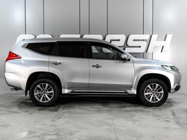 Mitsubishi Pajero Sport III с пробегом 2017 года, цена 2 890 000 рублей, 173106 км, внедорожник, Автокод Объявления