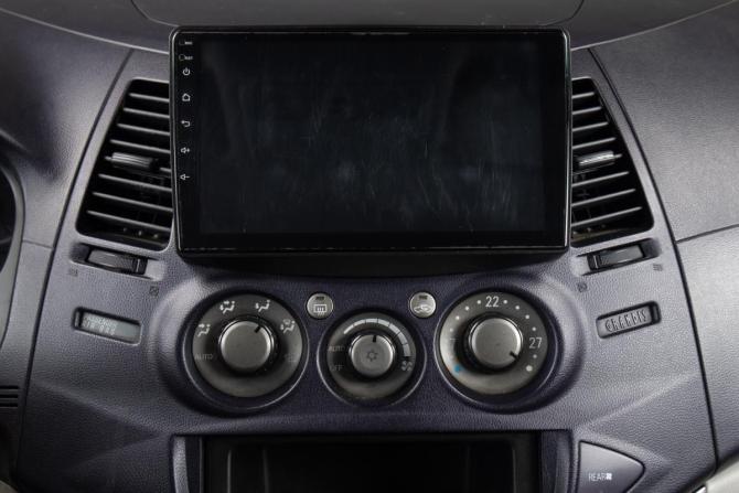 Mitsubishi Grandis I с пробегом 2004 года, цена 699 000 рублей, 430000 км, минивэн, Автокод Объявления