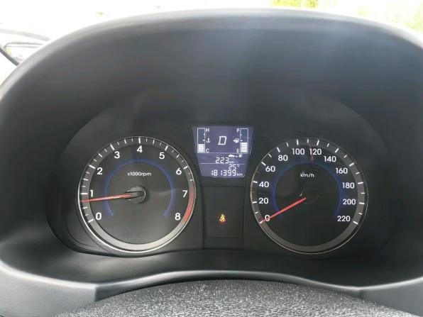 Hyundai Solaris I Рестайлинг с пробегом 2014 года, цена 949 900 рублей, 181380 км, седан, Автокод Объявления