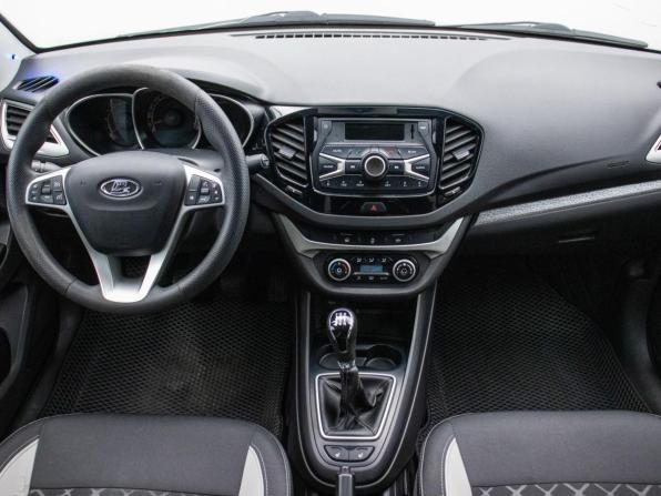 Lada (ВАЗ) Vesta I с пробегом 2019 года, цена 909 000 рублей, 133042 км, седан, Автокод Объявления
