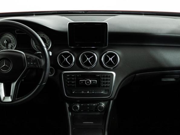 Mercedes-Benz A-Класс III (W176) с пробегом 2014 года, цена 1 449 585 рублей, 108638 км, хэтчбек, Автокод Объявления