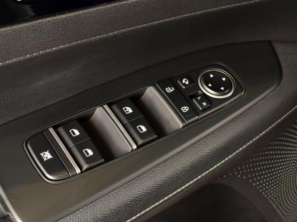 Kia Cerato IV Рестайлинг с пробегом 2021 года, цена 2 375 995 рублей, 46867 км, седан, Автокод Объявления