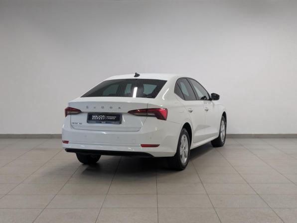 Skoda Octavia IV (A8) с пробегом 2021 года, цена 2 410 000 рублей, 39440 км, лифтбек, Автокод Объявления