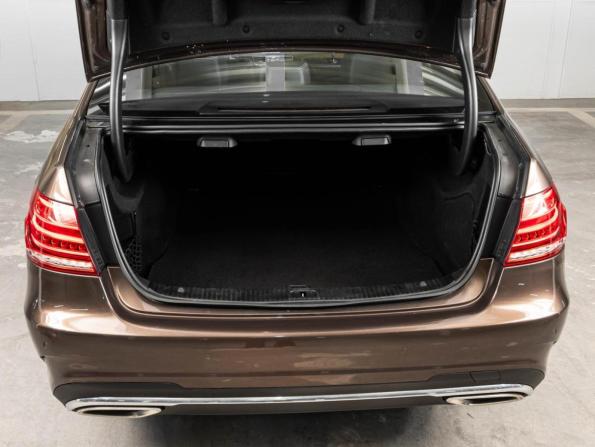 Mercedes-Benz E-Класс IV (W212 S212 C207) Рестайлинг с пробегом 2013 года, цена 2 150 000 рублей, 216155 км, седан, Автокод Объявления