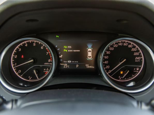 Toyota Camry VIII (XV70) с пробегом 2019 года, цена 2 798 000 рублей, 138482 км, седан, Автокод Объявления