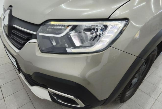 Renault Sandero II с пробегом 2018 года, цена 830 000 рублей, 209225 км, хэтчбек, Автокод Объявления