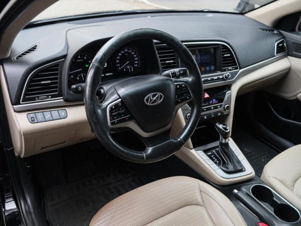 Hyundai Elantra VI (AD) с пробегом 2018 года, цена 1 450 000 рублей, 110000 км, седан, Автокод Объявления
