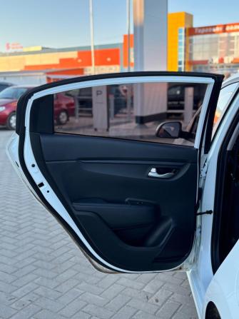 Kia Rio IV Рестайлинг с пробегом 2020 года, цена 1 700 000 рублей, 62124 км, седан, Автокод Объявления