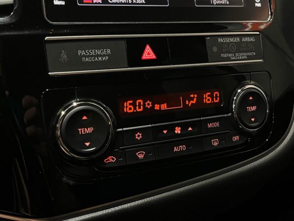 Mitsubishi Outlander III Рестайлинг 3 с пробегом 2019 года, цена 2 880 000 рублей, 107290 км, внедорожник, Автокод Объявления