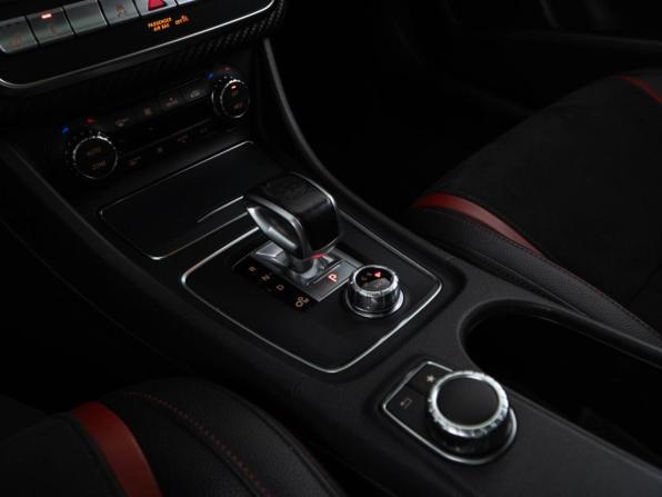 Mercedes-Benz A-Класс AMG I (W176) Рестайлинг с пробегом 2017 года, цена 2 897 434 рубля, 93683 км, хэтчбек, Автокод Объявления