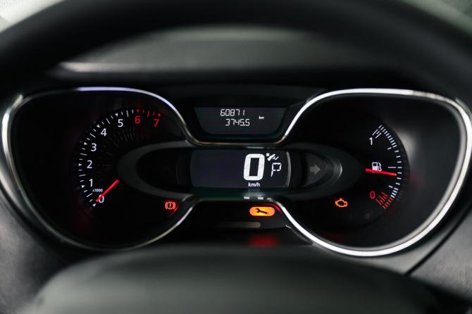 Renault Kaptur I Рестайлинг с пробегом 2021 года, цена 1 200 000 рублей, 145432 км, внедорожник, Автокод Объявления