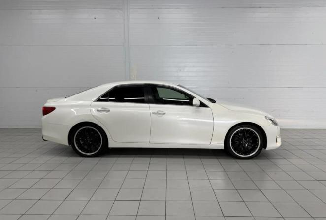 Toyota Mark X II Рестайлинг с пробегом 2013 года, цена 1 650 000 рублей, 200900 км, седан, Автокод Объявления