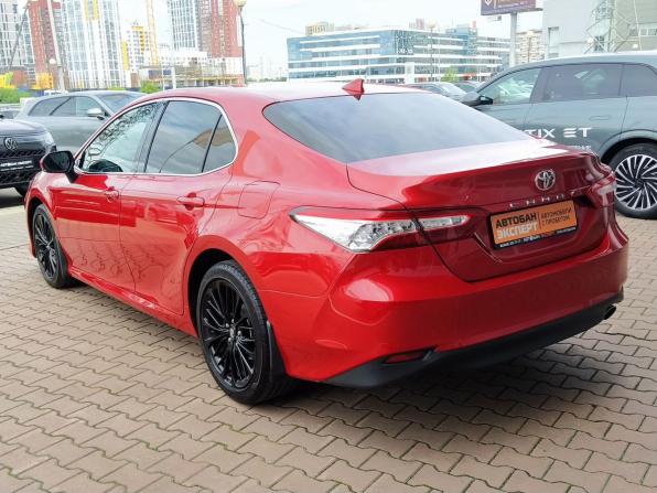 Toyota Camry VIII (XV70) Рестайлинг с пробегом 2021 года, цена 3 549 000 рублей, 41109 км, седан, Автокод Объявления