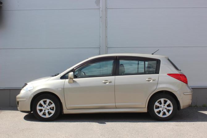 Nissan Tiida I с пробегом 2010 года, цена 617 000 рублей, 280317 км, хэтчбек, Автокод Объявления