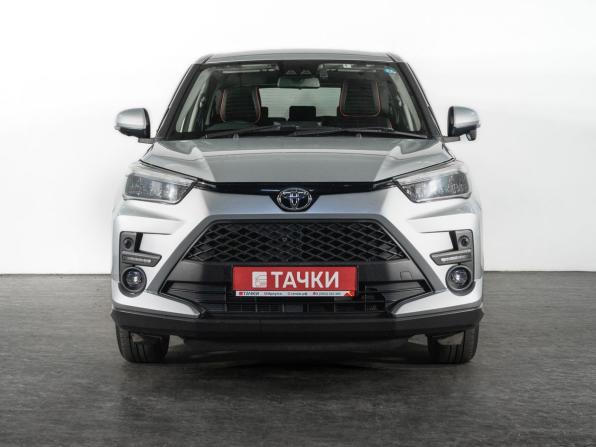 Toyota Raize I с пробегом 2020 года, цена 1 650 000 рублей, 82731 км, внедорожник, Автокод Объявления