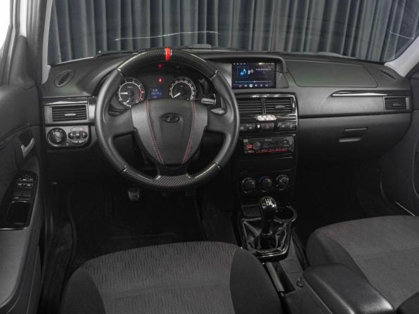 Lada (ВАЗ) Priora I Рестайлинг с пробегом 2017 года, цена 619 000 рублей, 208175 км, седан, Автокод Объявления