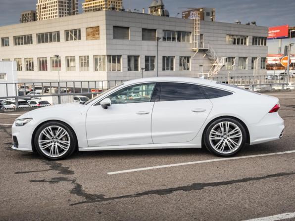 Audi A7 II (4K) с пробегом 2018 года, цена 4 500 000 рублей, 107046 км, лифтбек, Автокод Объявления