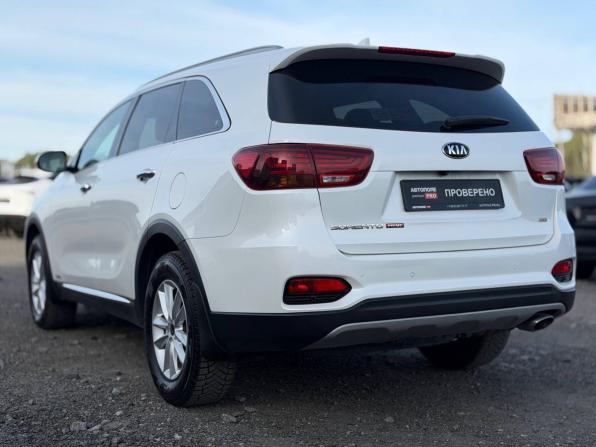 Kia Sorento III Prime Рестайлинг с пробегом 2018 года, цена 2 515 000 рублей, 127000 км, внедорожник, Автокод Объявления