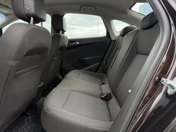 Opel Astra J Рестайлинг с пробегом 2013 года, цена 790 000 рублей, 216530 км, седан, Автокод Объявления