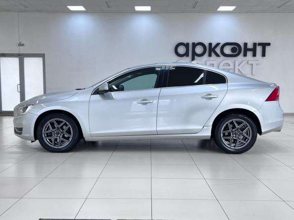 Volvo S60 II Рестайлинг с пробегом 2016 года, цена 1 300 000 рублей, 224229 км, седан, Автокод Объявления