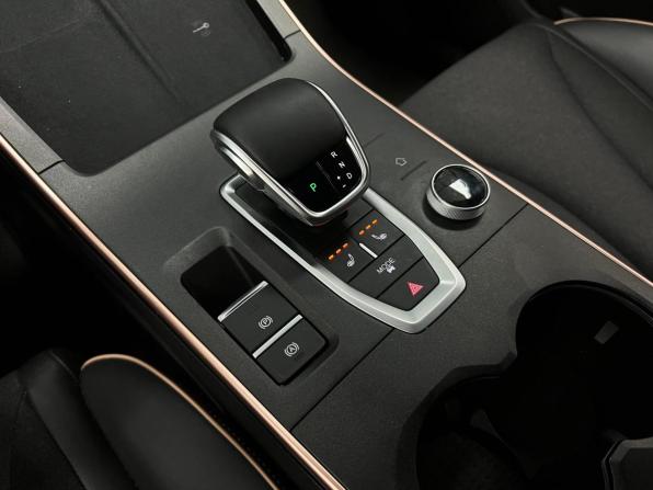 Omoda C5 I с пробегом 2024 года, цена 1 700 000 рублей, 17975 км, внедорожник, Автокод Объявления
