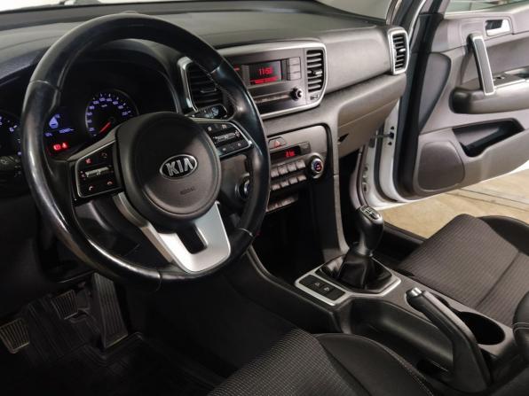 Kia Sportage IV Рестайлинг с пробегом 2019 года, цена 1 905 000 рублей, 102683 км, внедорожник, Автокод Объявления