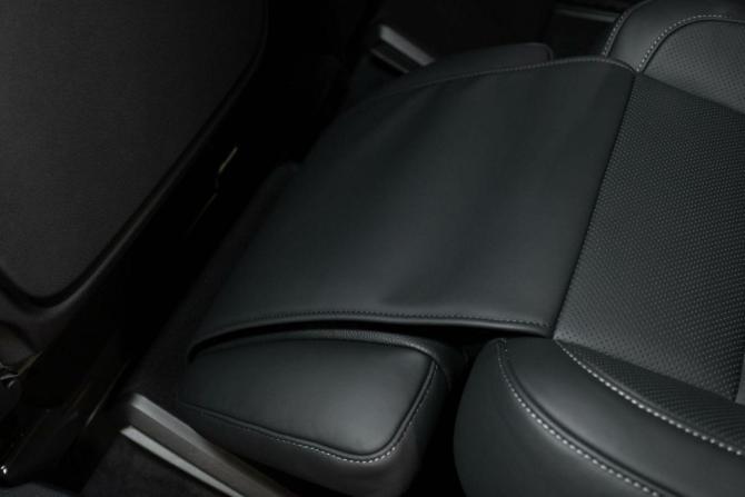 Новый Mercedes-Benz V-Класс III (W447) Рестайлинг 2 2026 года, цена 14 723 000 рублей, минивэн, Автокод Объявления