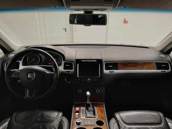Volkswagen Touareg II с пробегом 2013 года, цена 1 955 000 рублей, 276651 км, внедорожник, Автокод Объявления