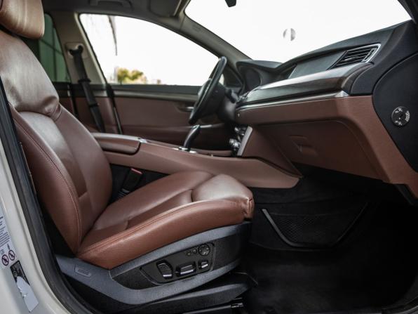 BMW 5 серии VI (F10/F11/F07) с пробегом 2012 года, цена 1 798 000 рублей, 257178 км, лифтбек, Автокод Объявления