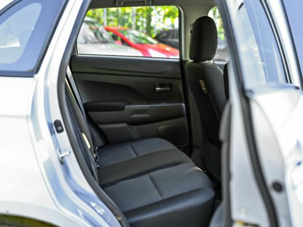 Mitsubishi ASX I с пробегом 2013 года, цена 1 020 000 рублей, 200960 км, внедорожник, Автокод Объявления