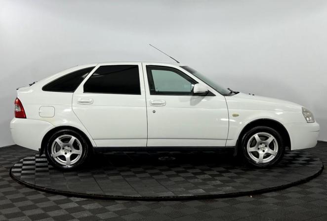 Lada (ВАЗ) Priora I с пробегом 2012 года, цена 330 000 рублей, 234873 км, хэтчбек, Автокод Объявления