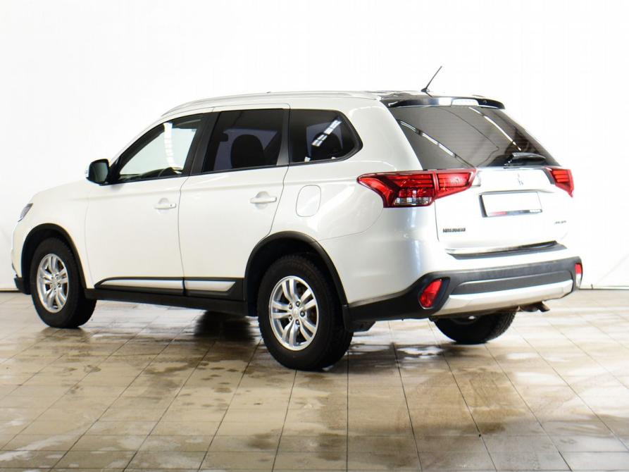 Mitsubishi Outlander III Рестайлинг 2 Мурманск  - изображение 4