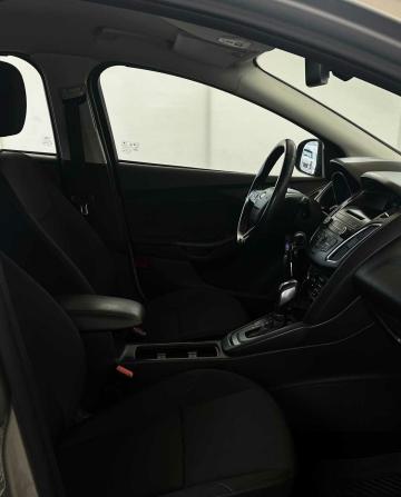 Ford Focus III Рестайлинг с пробегом 2017 года, цена 950 000 рублей, 116206 км, хэтчбек, Автокод Объявления