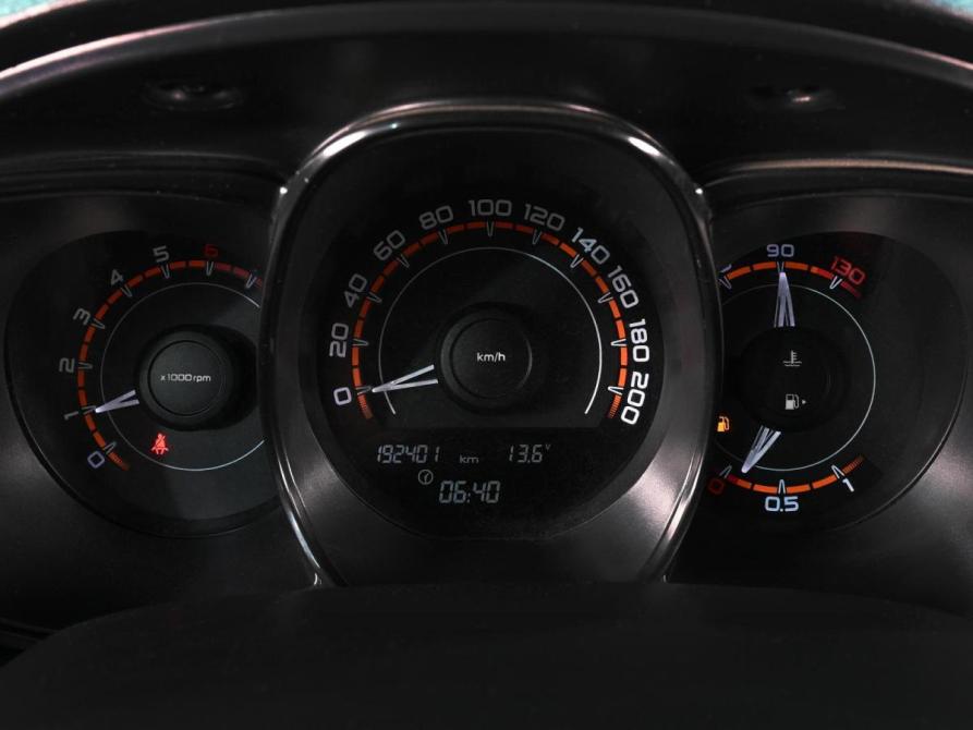 Lada (ВАЗ) Vesta I Ростов-на-Дону  - изображение 17
