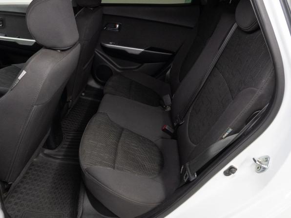 Kia Rio III с пробегом 2013 года, цена 670 000 рублей, 210352 км, хэтчбек, Автокод Объявления