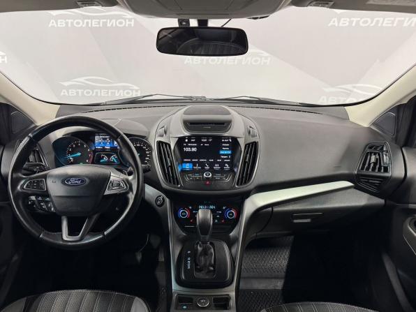 Ford Kuga II Рестайлинг с пробегом 2018 года, цена 1 700 000 рублей, 101905 км, внедорожник, Автокод Объявления