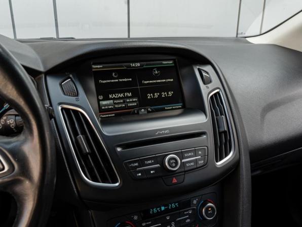 Ford Focus III Рестайлинг с пробегом 2015 года, цена 1 198 000 рублей, 234026 км, универсал, Автокод Объявления