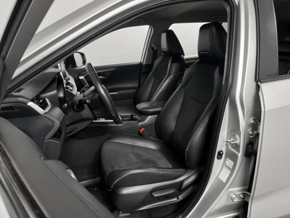 Toyota RAV4 V (XA50) с пробегом 2020 года, цена 2 439 900 рублей, 230523 км, внедорожник, Автокод Объявления