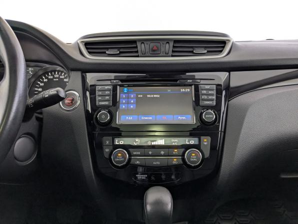 Nissan Qashqai II с пробегом 2016 года, цена 1 750 000 рублей, 143502 км, внедорожник, Автокод Объявления