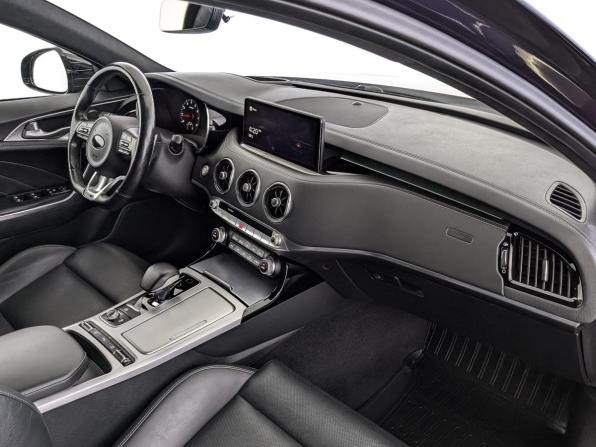 Kia Stinger I Рестайлинг с пробегом 2021 года, цена 3 390 000 рублей, 83002 км, лифтбек, Автокод Объявления