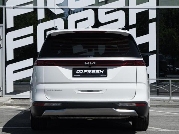 Kia Carnival IV с пробегом 2022 года, цена 4 965 000 рублей, 17410 км, минивэн, Автокод Объявления