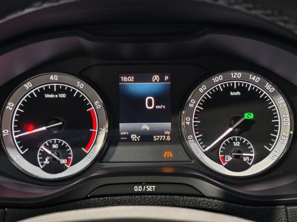Skoda Karoq I с пробегом 2020 года, цена 2 378 600 рублей, 85724 км, внедорожник, Автокод Объявления
